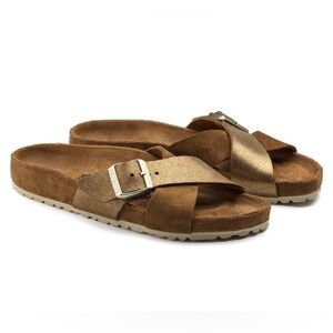 Birkenstock Siena Big Buckle Narrow Fit Suede Sandal, 40, Gold